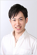 岸亜門